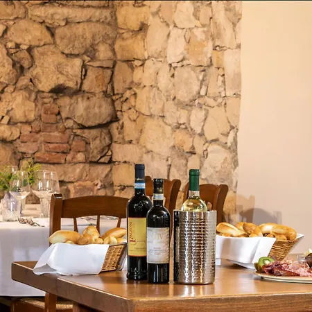 Hotel Kona Verona By Kleos Group Collection 4*